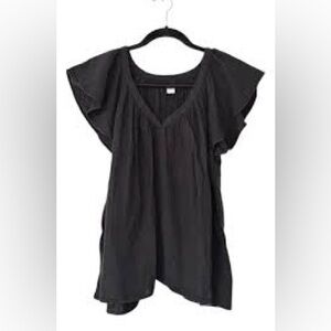 Old Navy Flutter-Sleeve V-Neck Swing Blouse Black M NWT